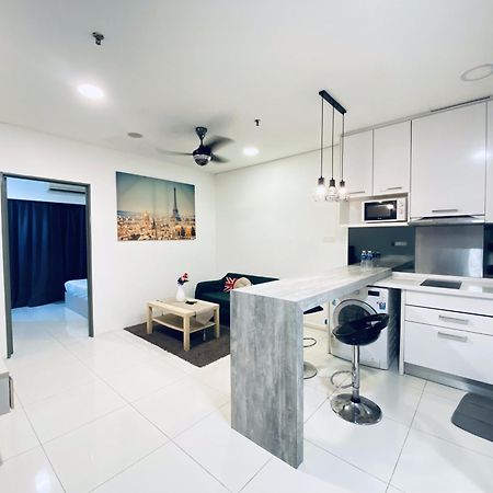 Mercu Summer Suites Klcc By Grihoz Kuala Lumpur Ngoại thất bức ảnh