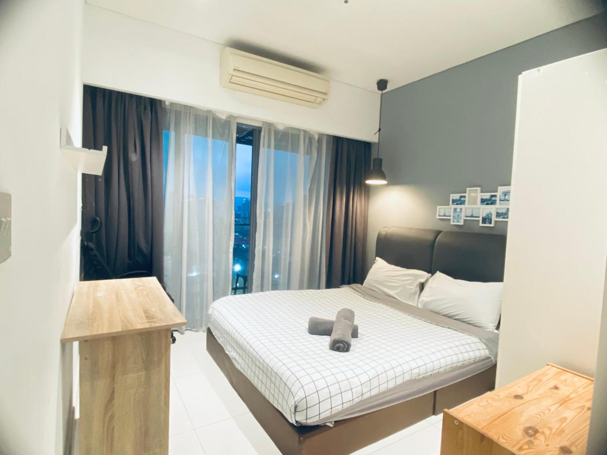 Mercu Summer Suites Klcc By Grihoz Kuala Lumpur Phòng bức ảnh